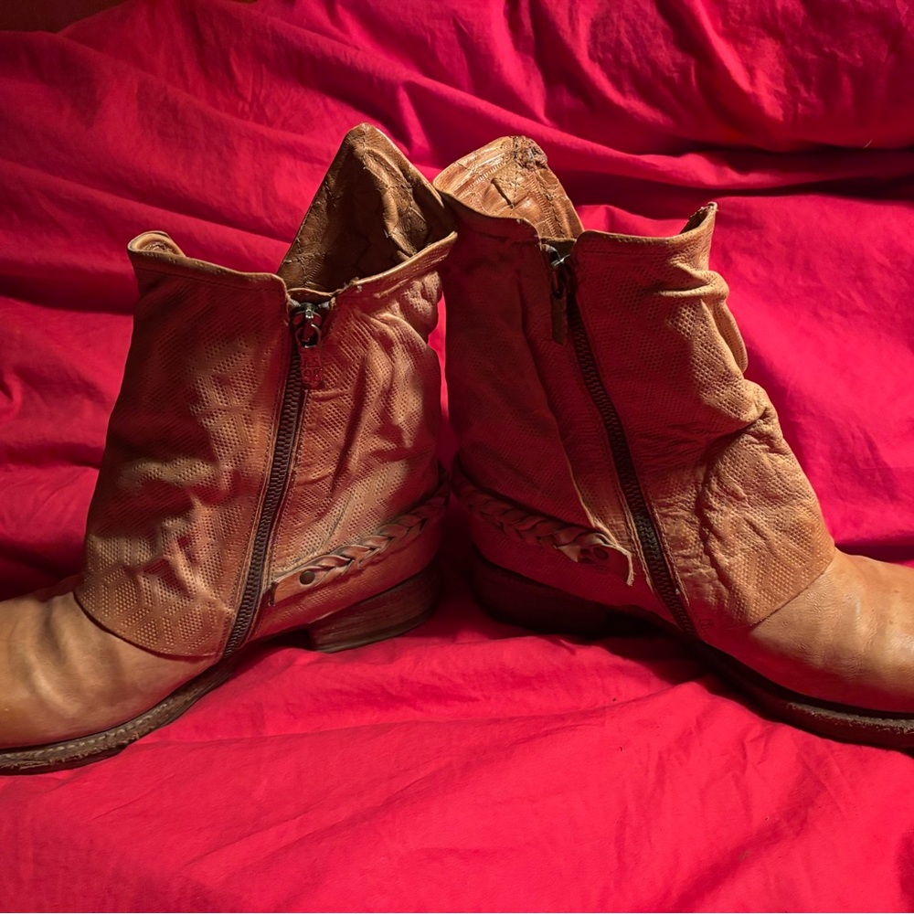 AS 98 Springer Slouchy Tan Leather Ankle Boot Size 40/ US Women’s 9 - Picture 15 of 16